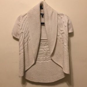 Short sleeved knit cardigan